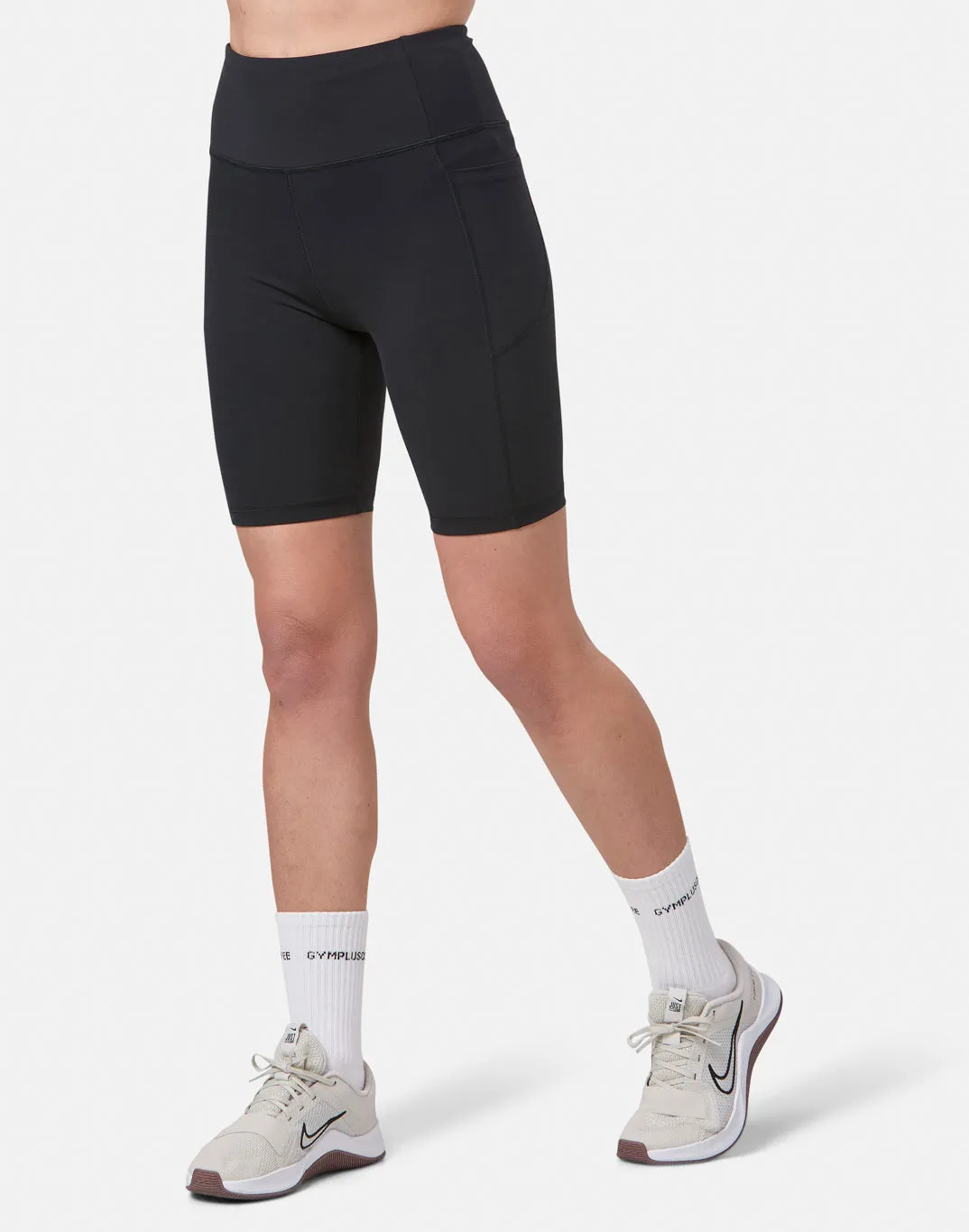 Gym Coffee Relentless 8" Bike Short (Womens) - Black